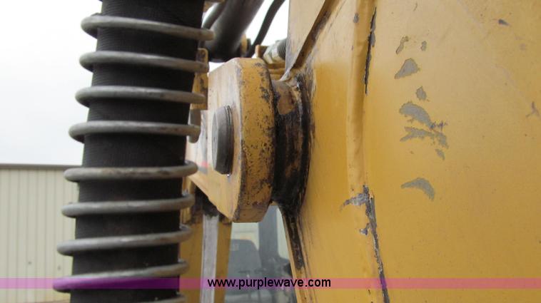 image for item E3903 2006 Caterpillar 304CR mini excavator