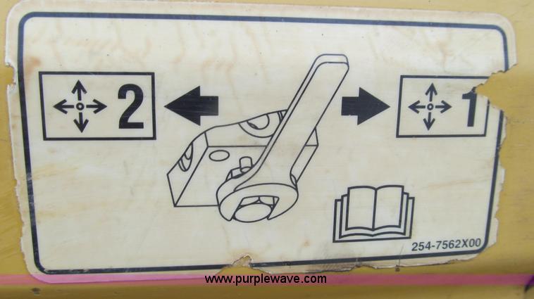 image for item E3903 2006 Caterpillar 304CR mini excavator