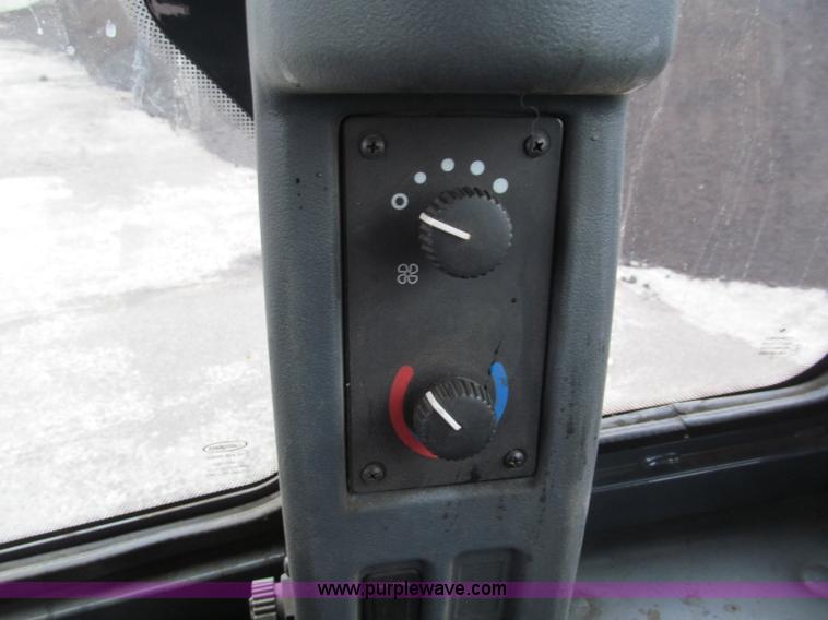 image for item E5860 2011 John Deere 444K articulated wheel loader