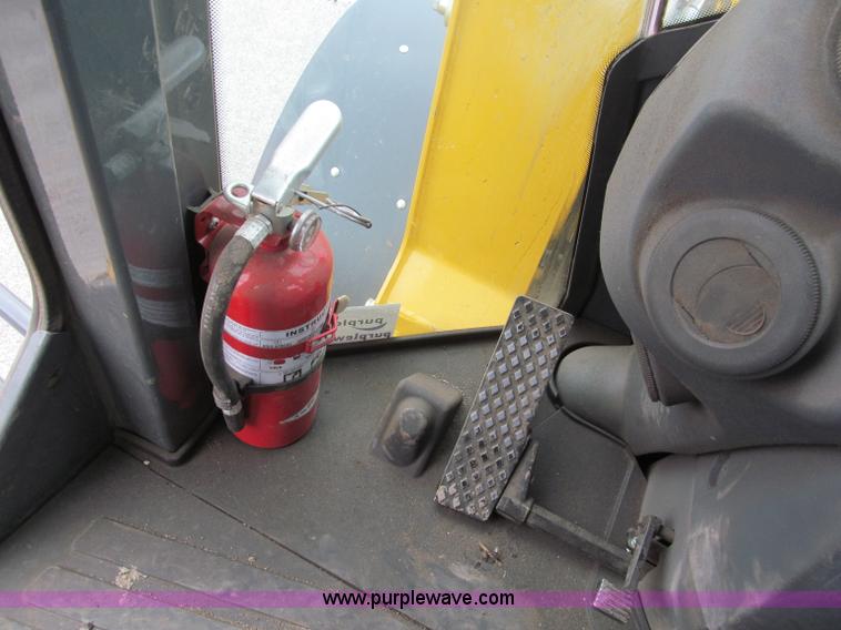 image for item E5860 2011 John Deere 444K articulated wheel loader