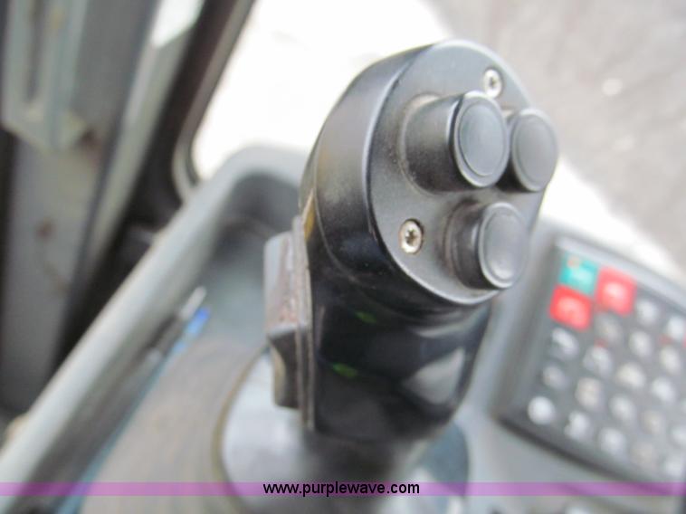 image for item E5860 2011 John Deere 444K articulated wheel loader