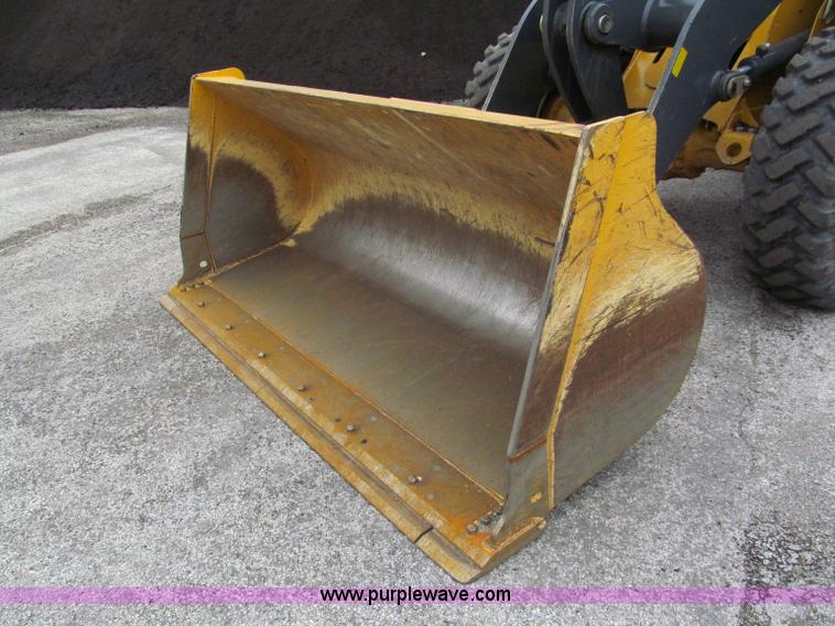 image for item E5860 2011 John Deere 444K articulated wheel loader