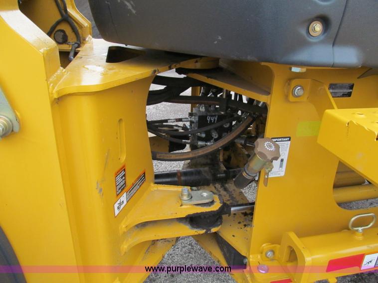 image for item E5860 2011 John Deere 444K articulated wheel loader