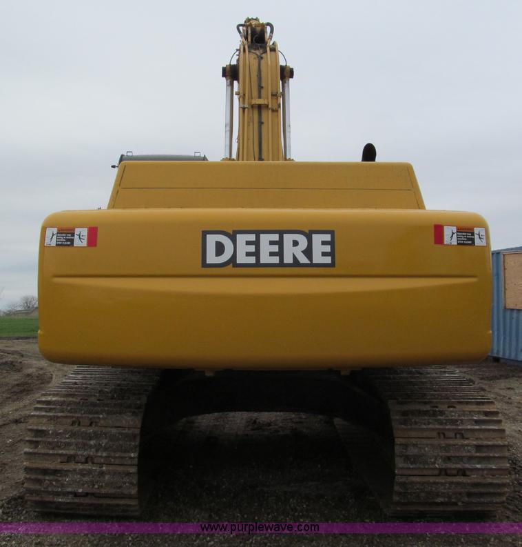 image for item E5862 2006 John Deere 330C LC excavator