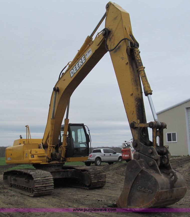 image for item E5862 2006 John Deere 330C LC excavator