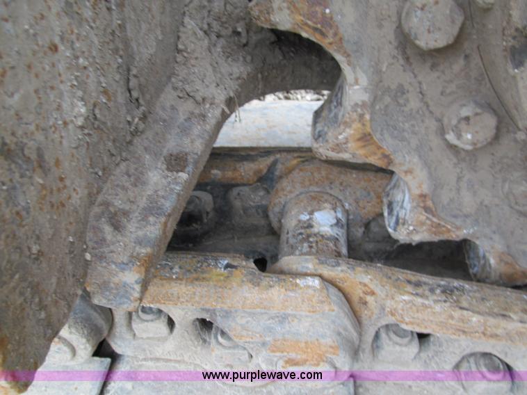 image for item E5862 2006 John Deere 330C LC excavator