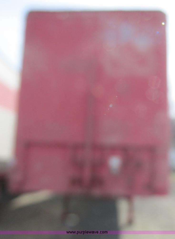 image for item E7182 1977 Trailmobile van trailer