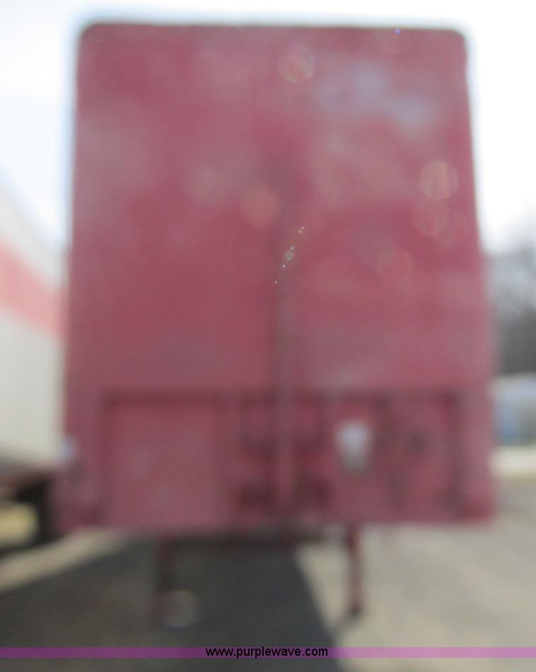 image for item E7182 1977 Trailmobile van trailer