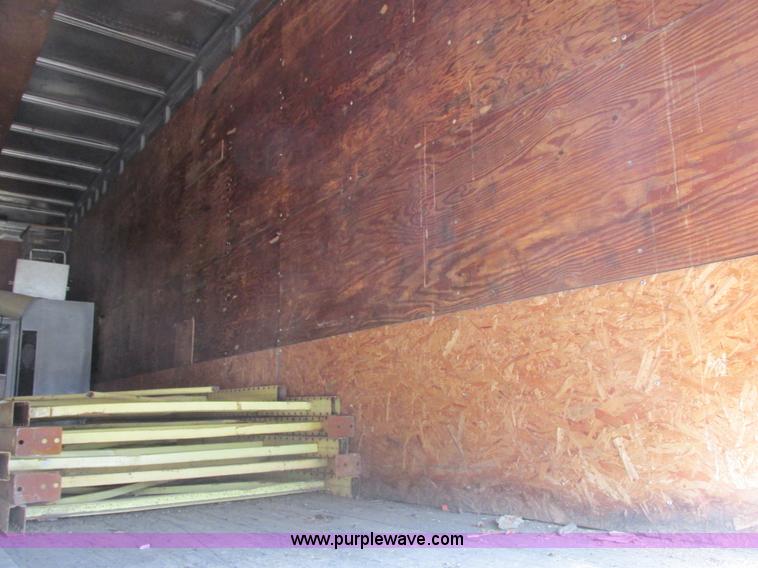 image for item E7182 1977 Trailmobile van trailer