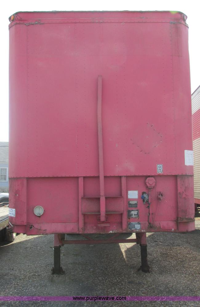 image for item E7183 1977 Trailmobile van trailer