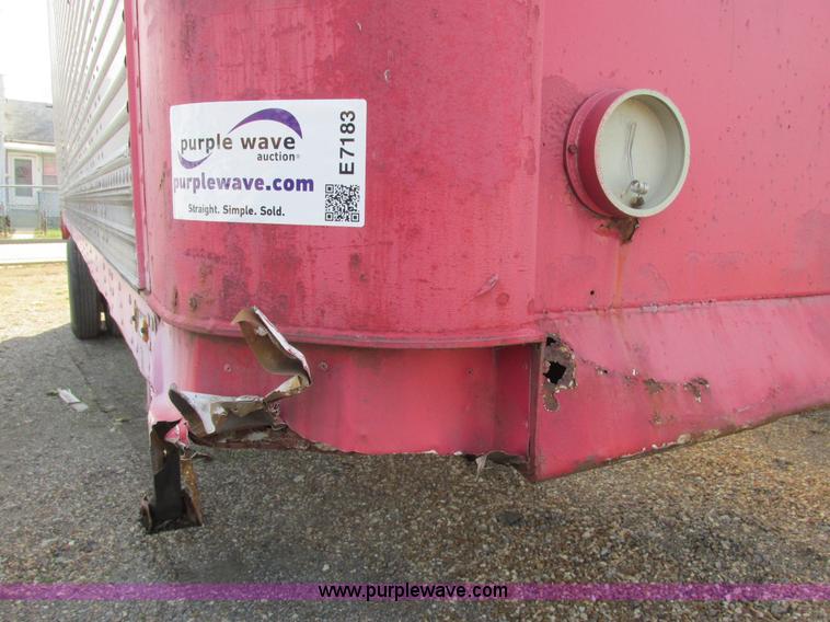 image for item E7183 1977 Trailmobile van trailer