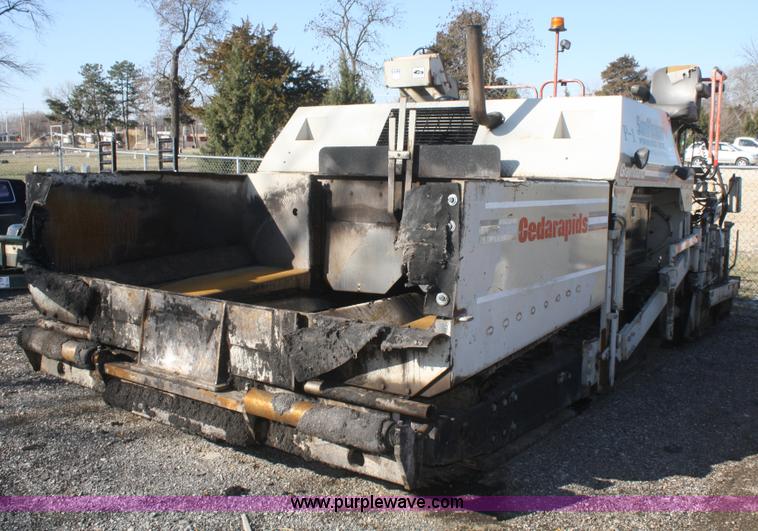 image for item F2546 Cedarapids CR461 Greyhound asphalt paver