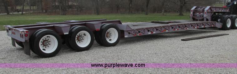 image for item F4779 1995 Fontaine TB50 50 ton detach triple axle lowboy trailer