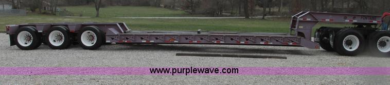 image for item F4779 1995 Fontaine TB50 50 ton detach triple axle lowboy trailer