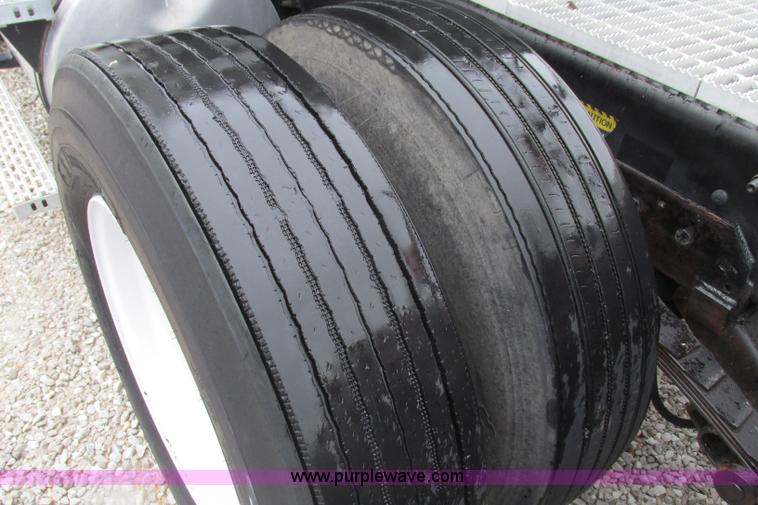 image for item F4780 1996 Mack CH613 triple axle semi truck