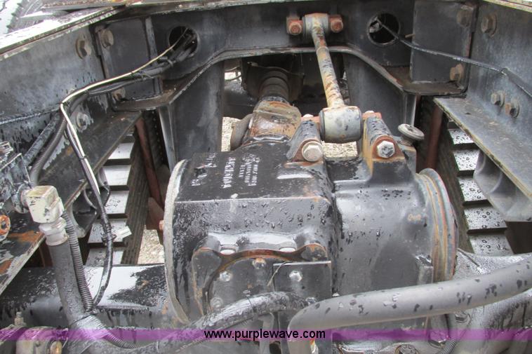 image for item F4780 1996 Mack CH613 triple axle semi truck