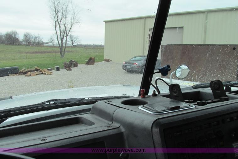 image for item F4780 1996 Mack CH613 triple axle semi truck