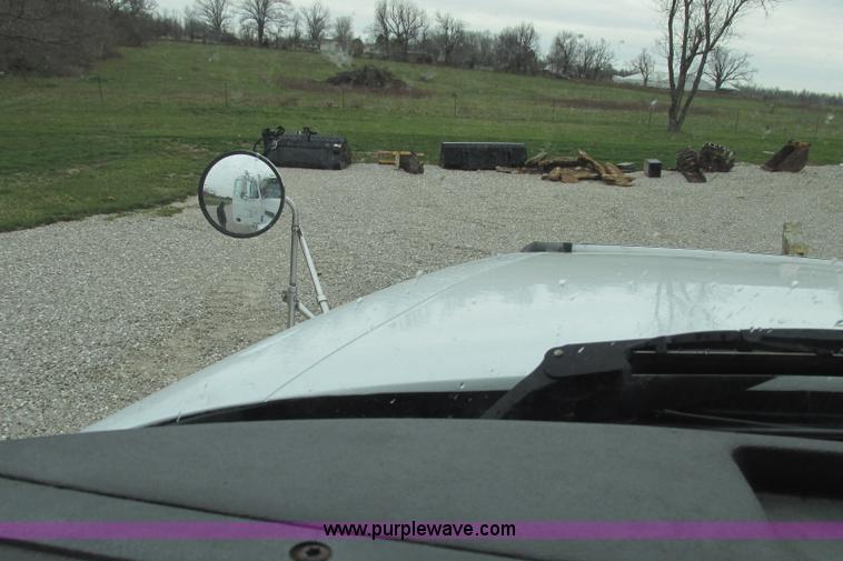 image for item F4780 1996 Mack CH613 triple axle semi truck