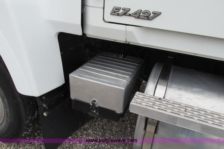 image for item F4780 1996 Mack CH613 triple axle semi truck