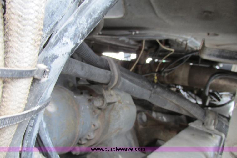 image for item F4780 1996 Mack CH613 triple axle semi truck