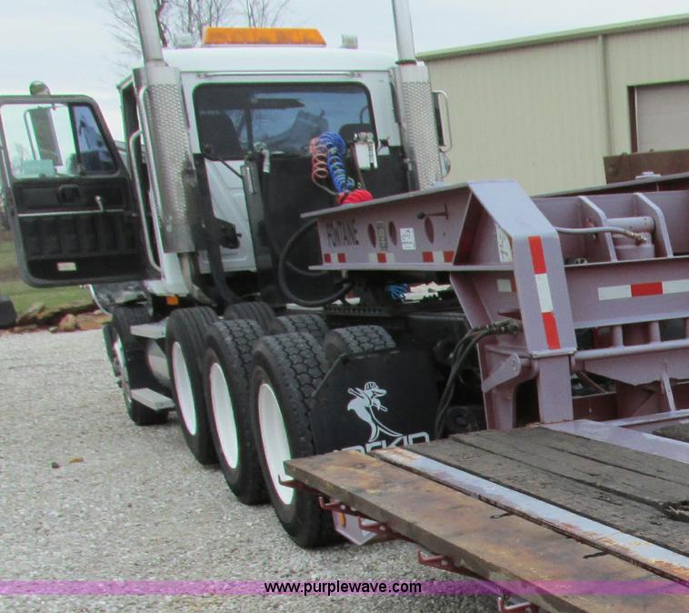 image for item F4780 1996 Mack CH613 triple axle semi truck