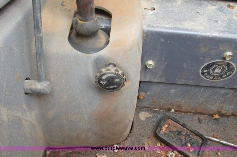 image for item F4781 2003 Gehl SL7800 skid steer