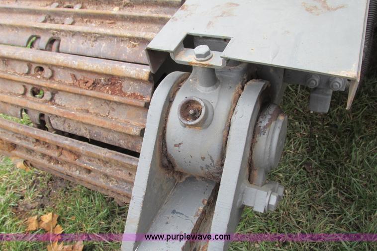 image for item F4782 2002 Komatsu PC100-6 excavator