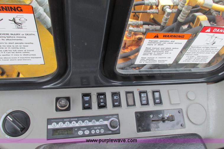 image for item F4782 2002 Komatsu PC100-6 excavator