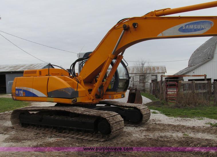 image for item F4784 Samsung SE210LC-2 excavator