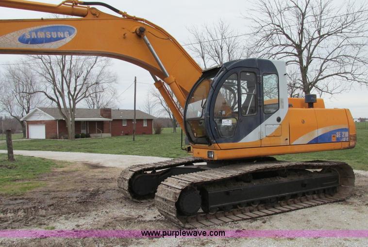 image for item F4784 Samsung SE210LC-2 excavator