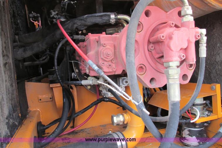 image for item F4784 Samsung SE210LC-2 excavator