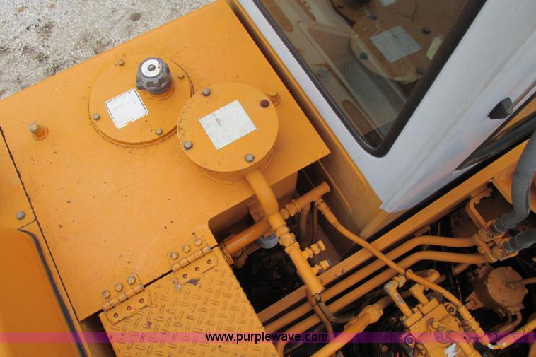 image for item F4784 Samsung SE210LC-2 excavator