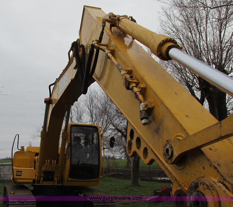 image for item F4785 1999 John Deere 160LC excavator