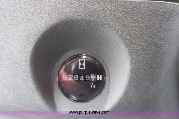 image for item F4785 1999 John Deere 160LC excavator