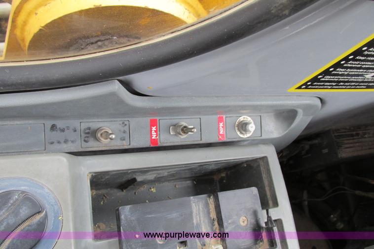 image for item F4785 1999 John Deere 160LC excavator