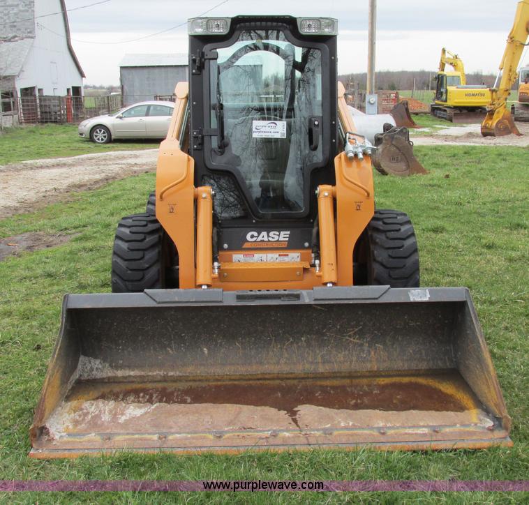 image for item F4787 2011 Case SV300 skid steer