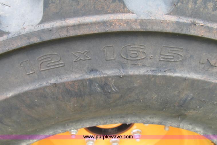 image for item F4787 2011 Case SV300 skid steer