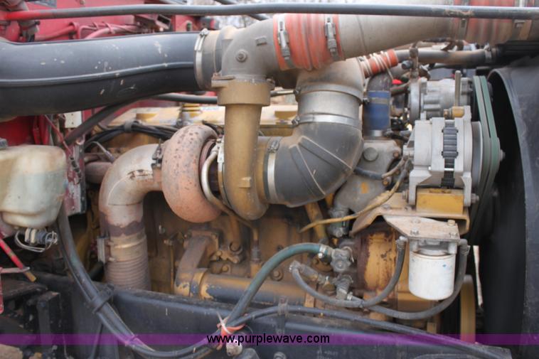 image for item F8640 1990 Peterbilt 379 semi truck