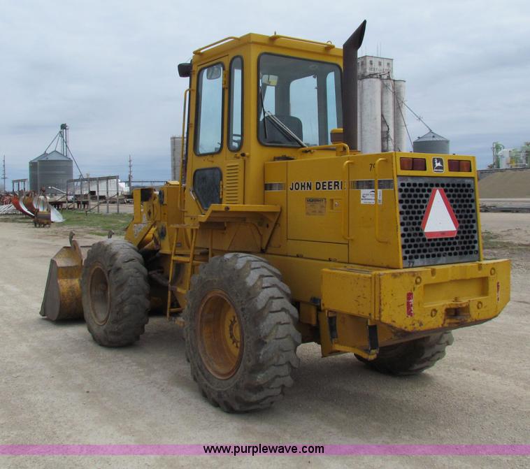 image for item F8643 1989 John Deere 344E wheel loader