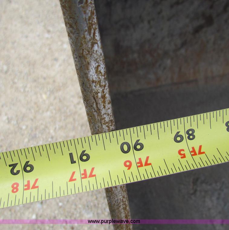 image for item F8643 1989 John Deere 344E wheel loader