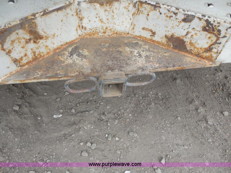 image for item F8765 1997 Ford F350 XL utility truck