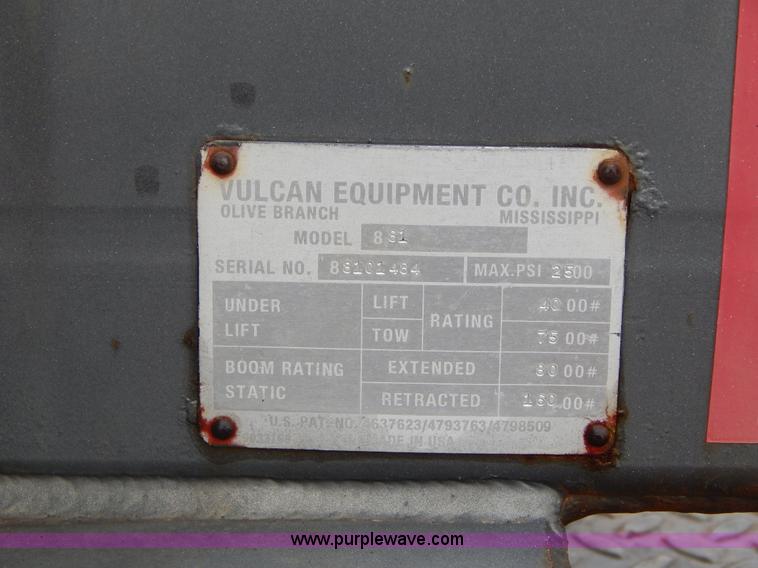 image for item G3116 1997 Ford F450 Super Duty wrecker truck