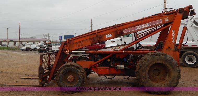 image for item G3119 Koehring Sky Trak 6034-4 telehandler