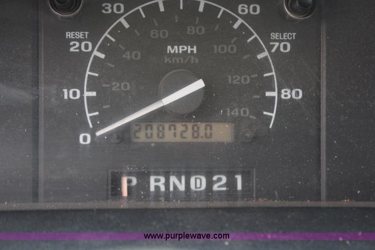 image for item G5044 1997 Ford F450 Super Duty dump bed truck