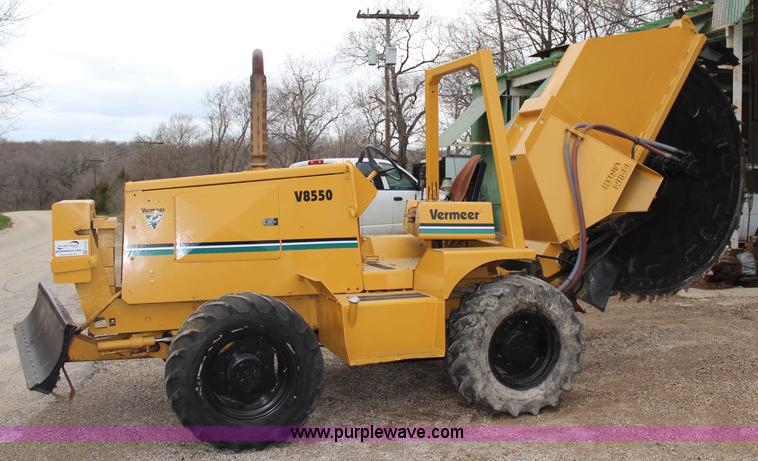 image for item G5102 1995 Vermeer V8550 rock saw