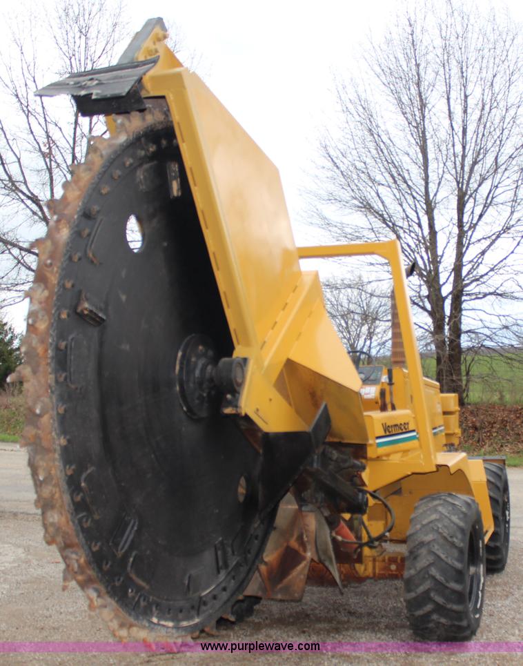 image for item G5102 1995 Vermeer V8550 rock saw