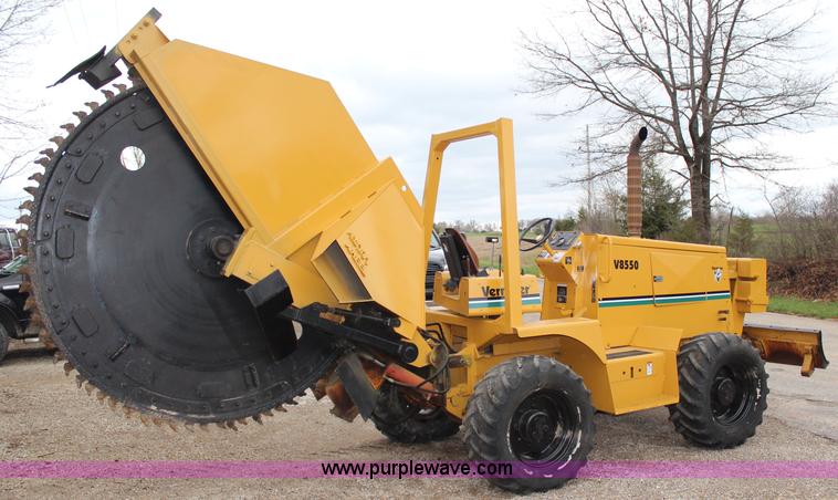 image for item G5102 1995 Vermeer V8550 rock saw