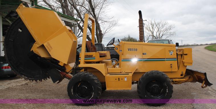 image for item G5102 1995 Vermeer V8550 rock saw