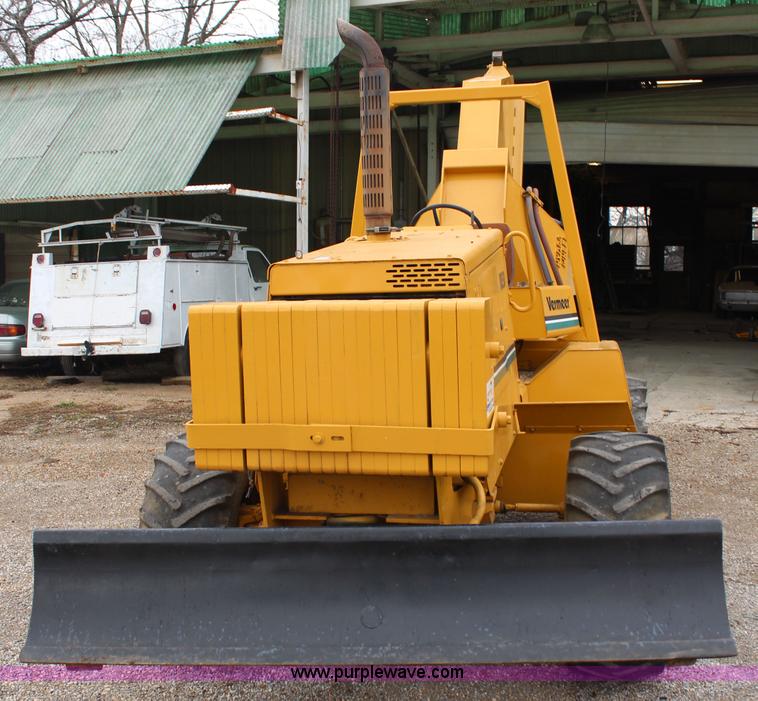 image for item G5102 1995 Vermeer V8550 rock saw