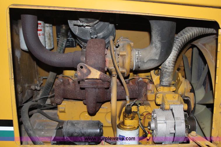 image for item G5102 1995 Vermeer V8550 rock saw